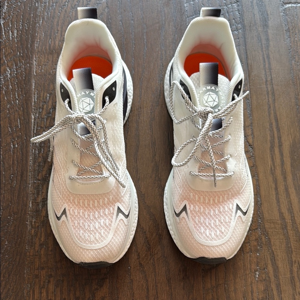 Brand new never worn Margaret women’s athletic shoe